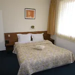 Deskoni's Place Πανσιόν 2*