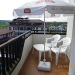 Pensionat Deskoni's Place 2*